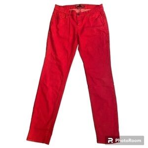 BDG RED CIGARETTE MID RISE JEANS SIZE 29 x 30